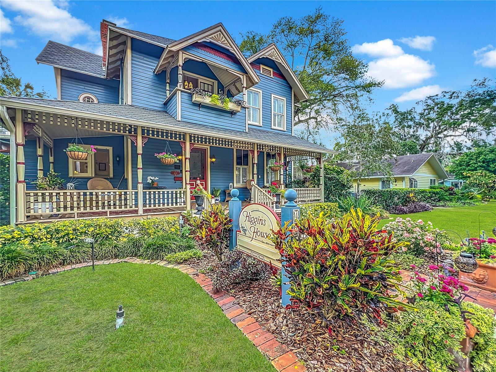 Historic Queen Anne Victorian in Sanford