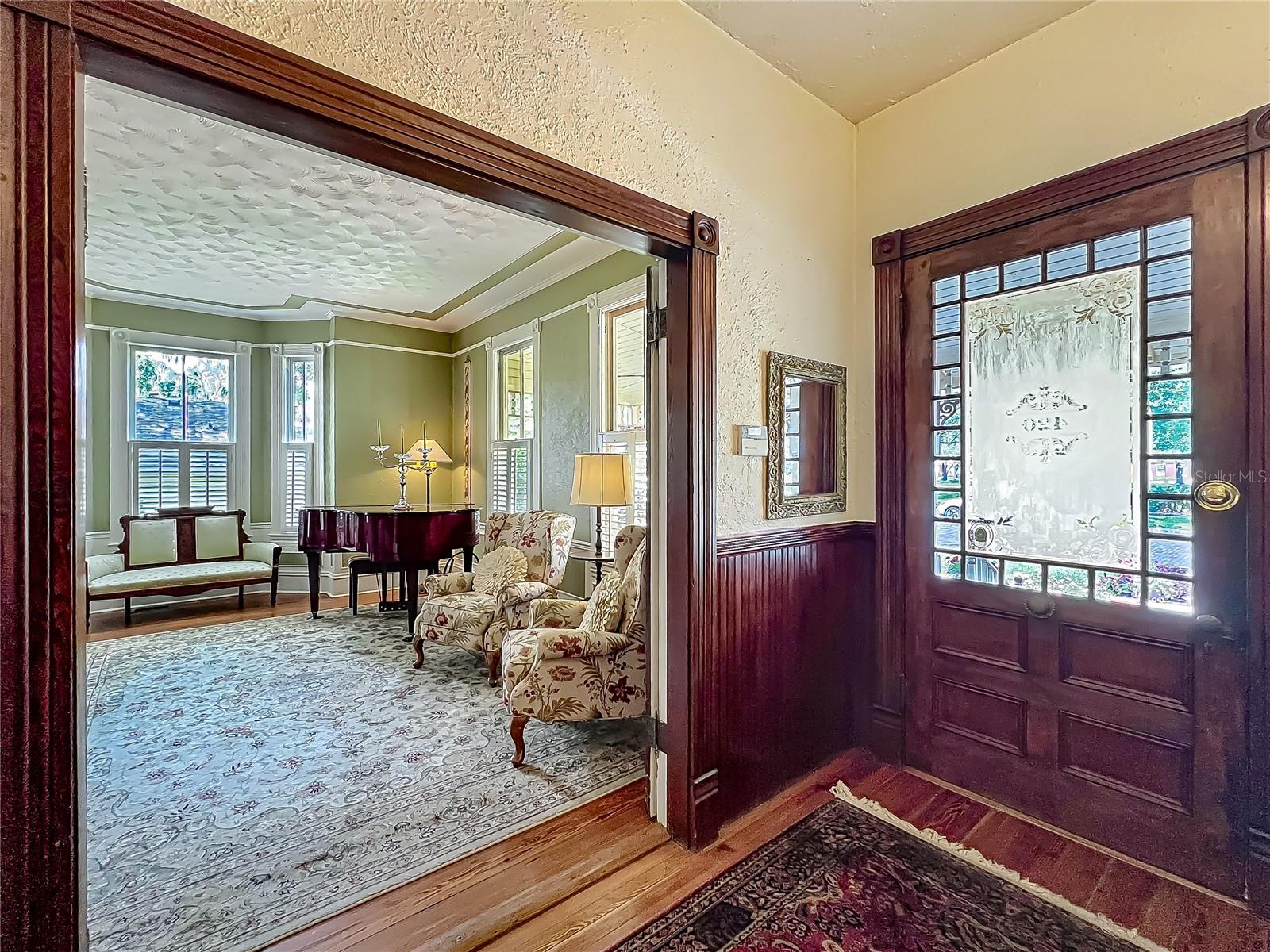 Historic Queen Anne Victorian in Sanford