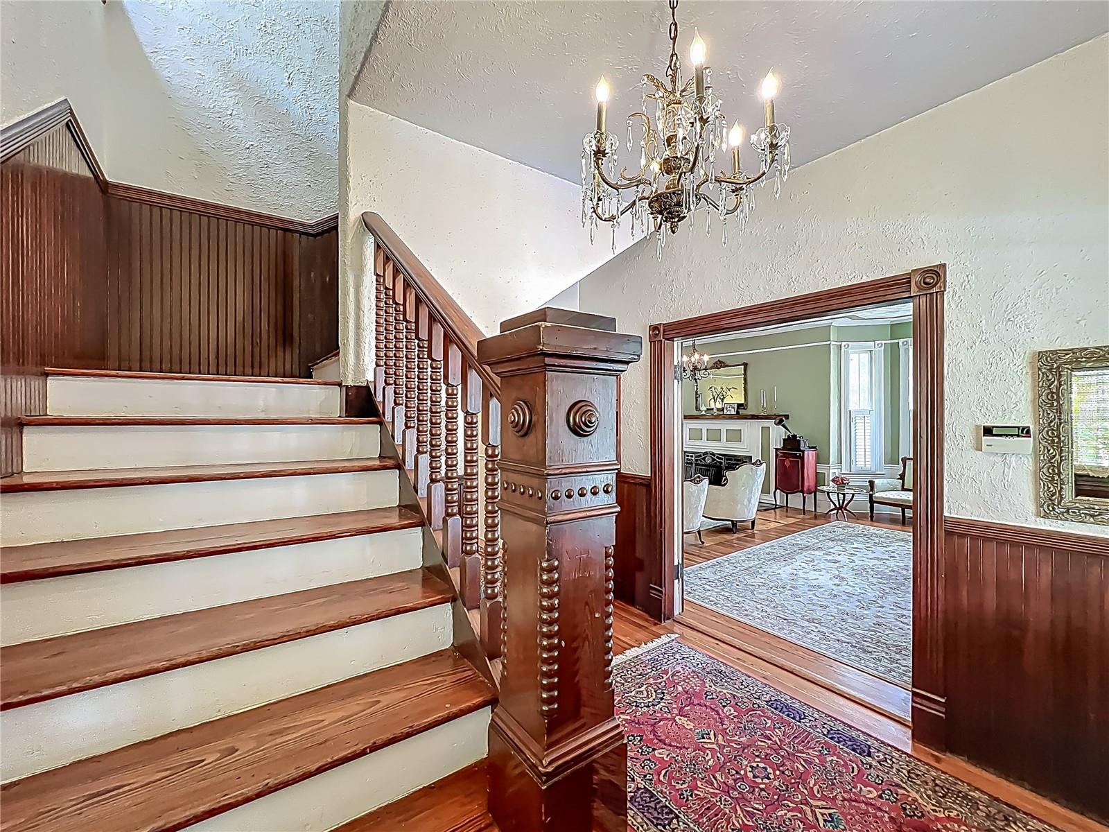 Historic Queen Anne Victorian in Sanford