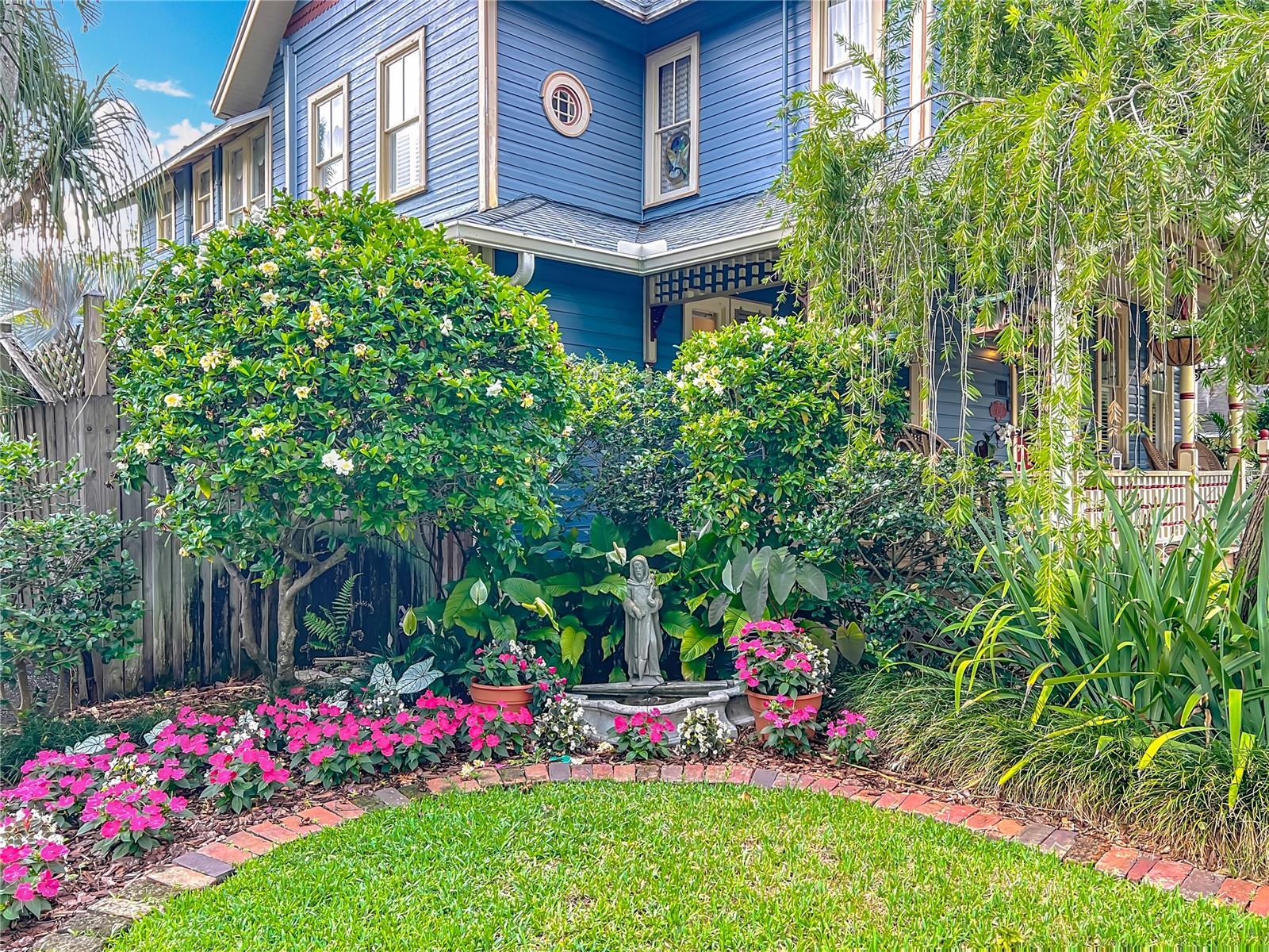 Historic Queen Anne Victorian in Sanford