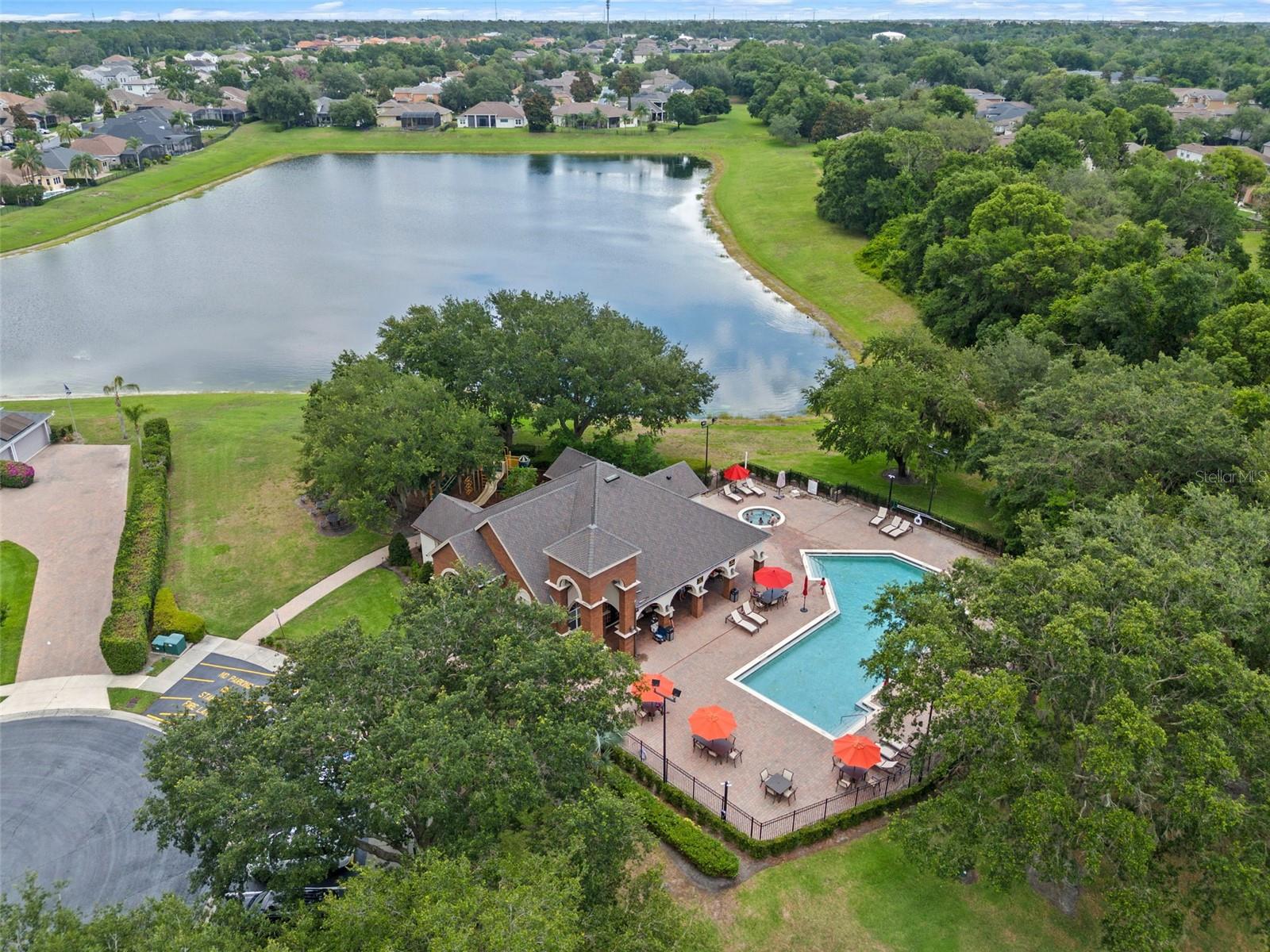 2456 NORTHUMBRIA DR