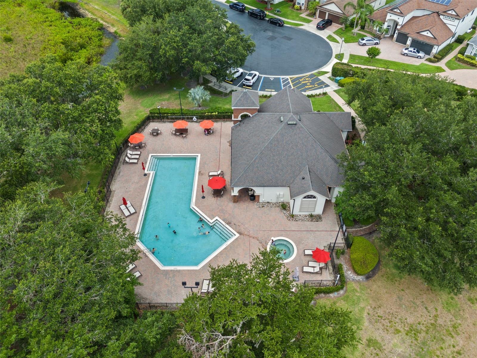 2456 NORTHUMBRIA DR
