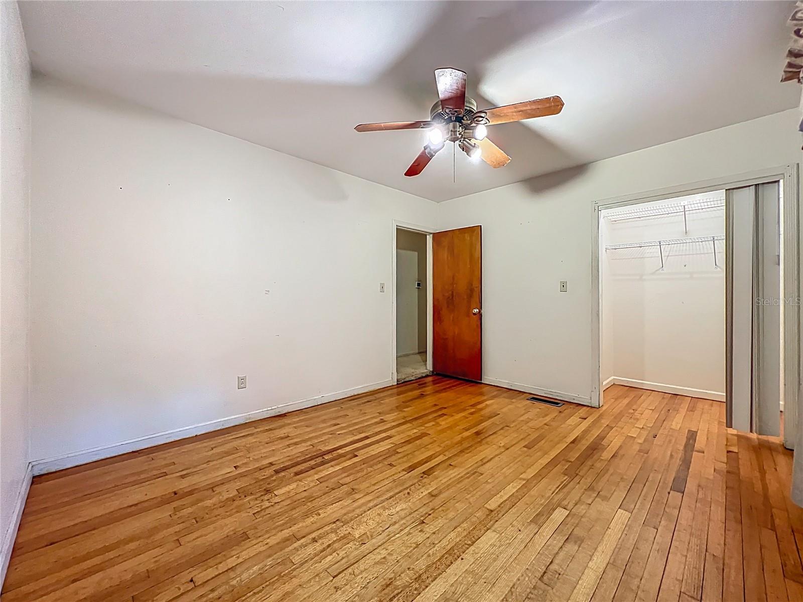 Lancaster Park 1940s Traditional