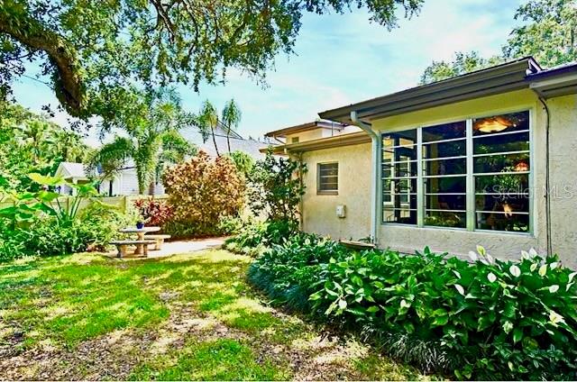 Lancaster Park 1940s Traditional