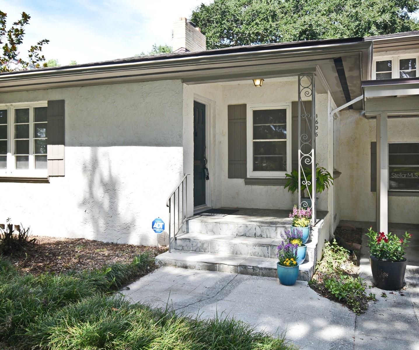 Lancaster Park 1940s Traditional