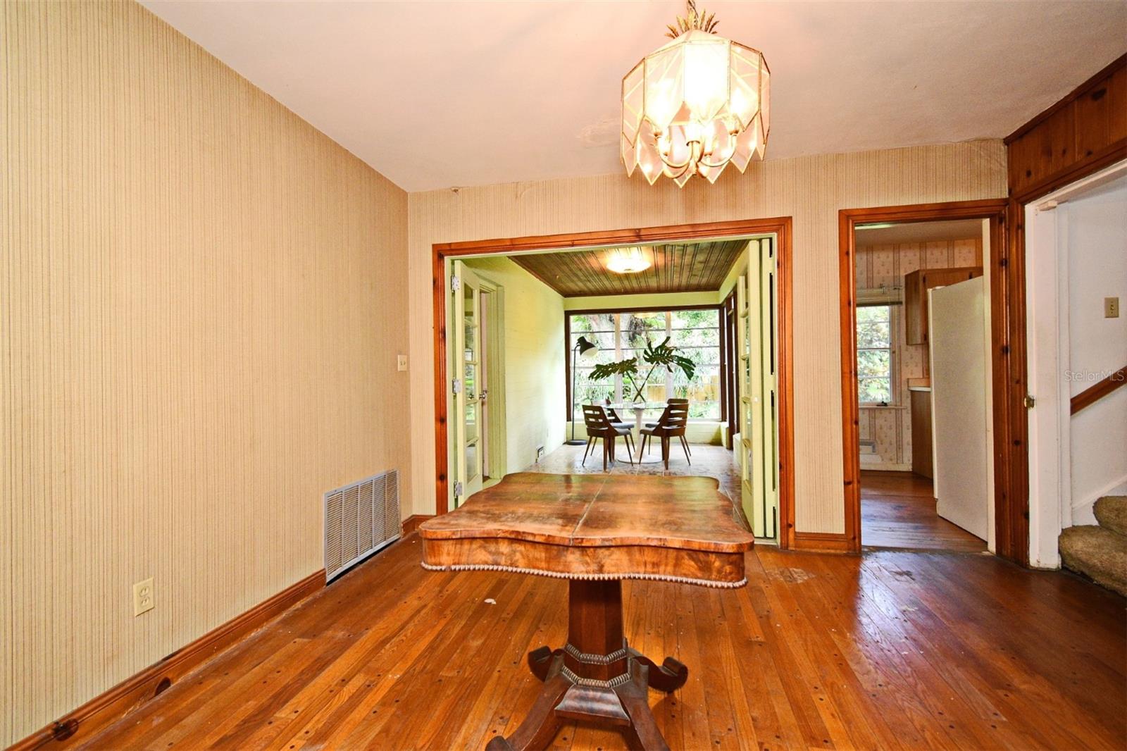 Lancaster Park 1940s Traditional