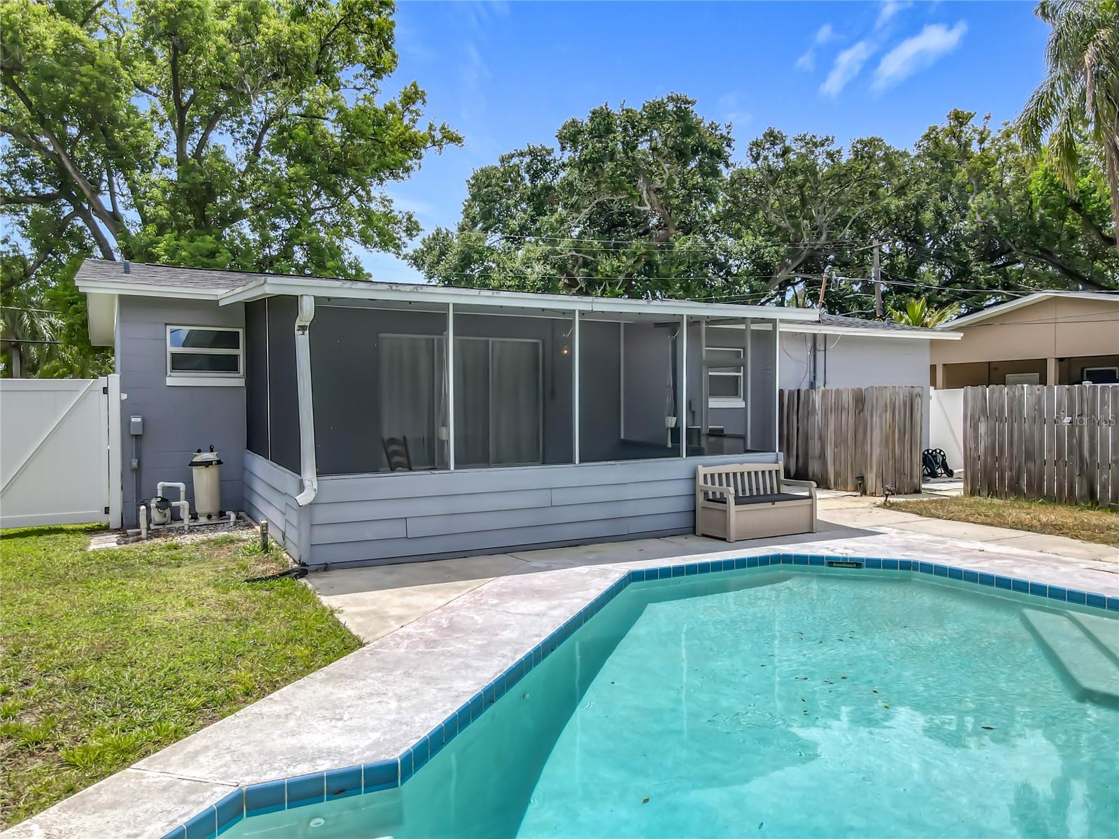 Conway Pool Home