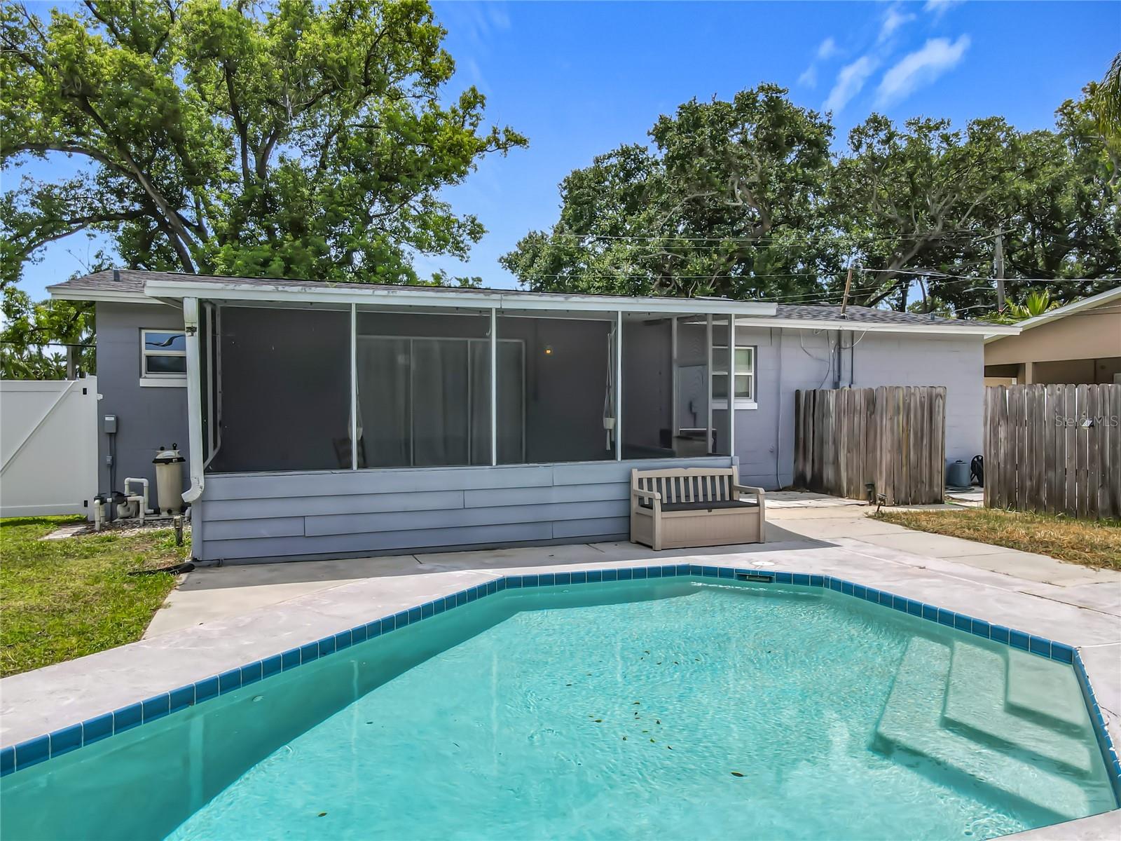 Conway Pool Home