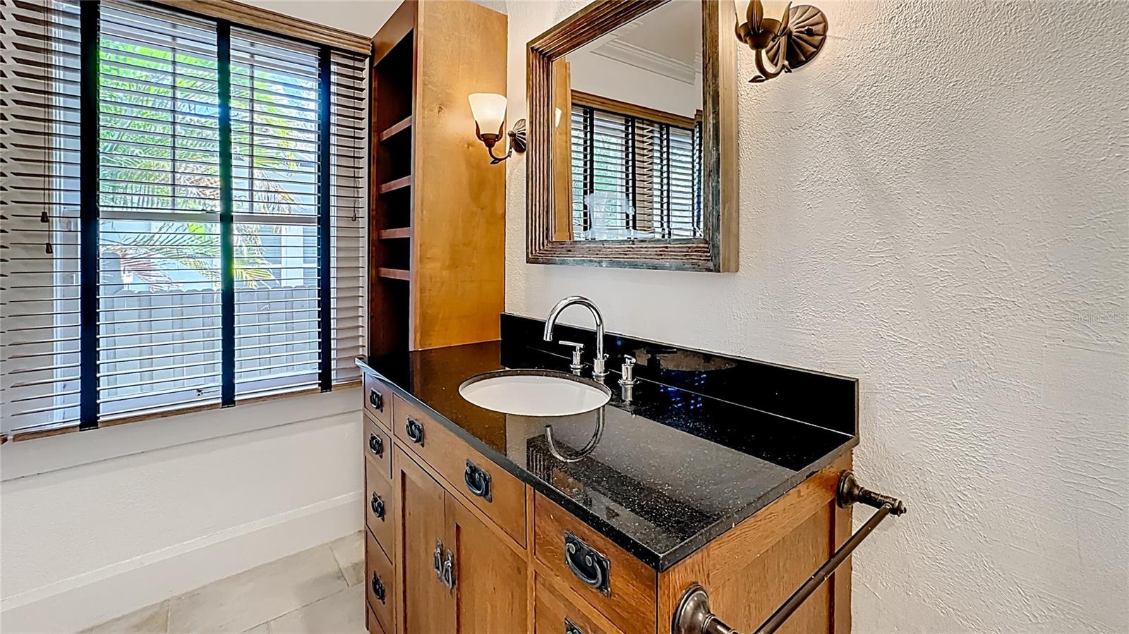 Two-Bedroom 1925 Bungalow for Lease near Thorton Park and Lake Eola