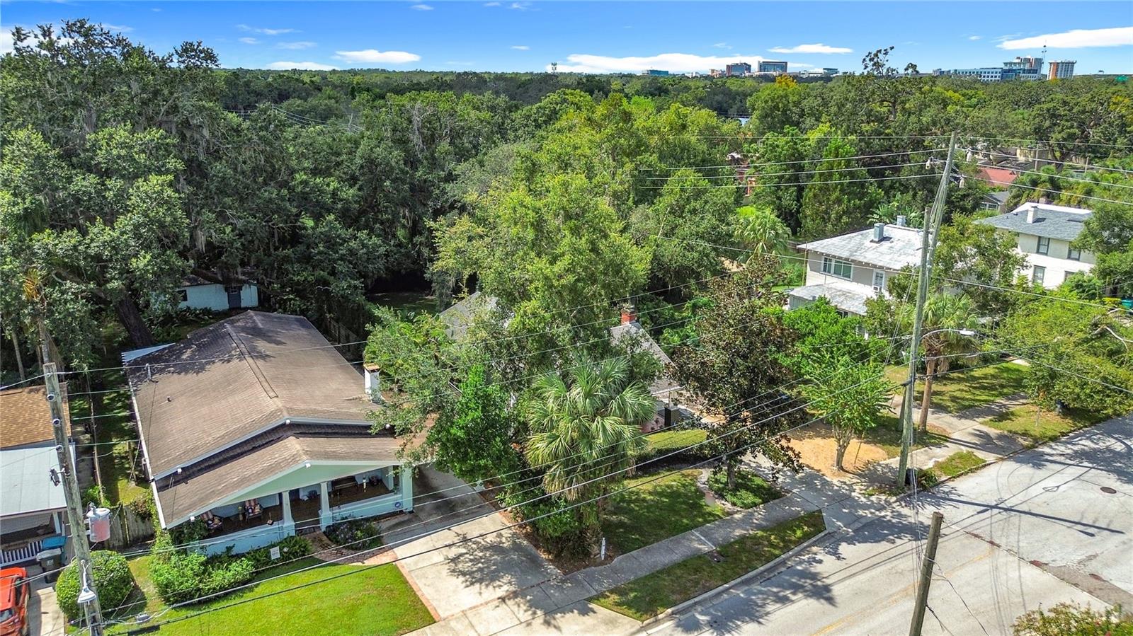 Two-Bedroom 1925 Bungalow for Lease near Thorton Park and Lake Eola
