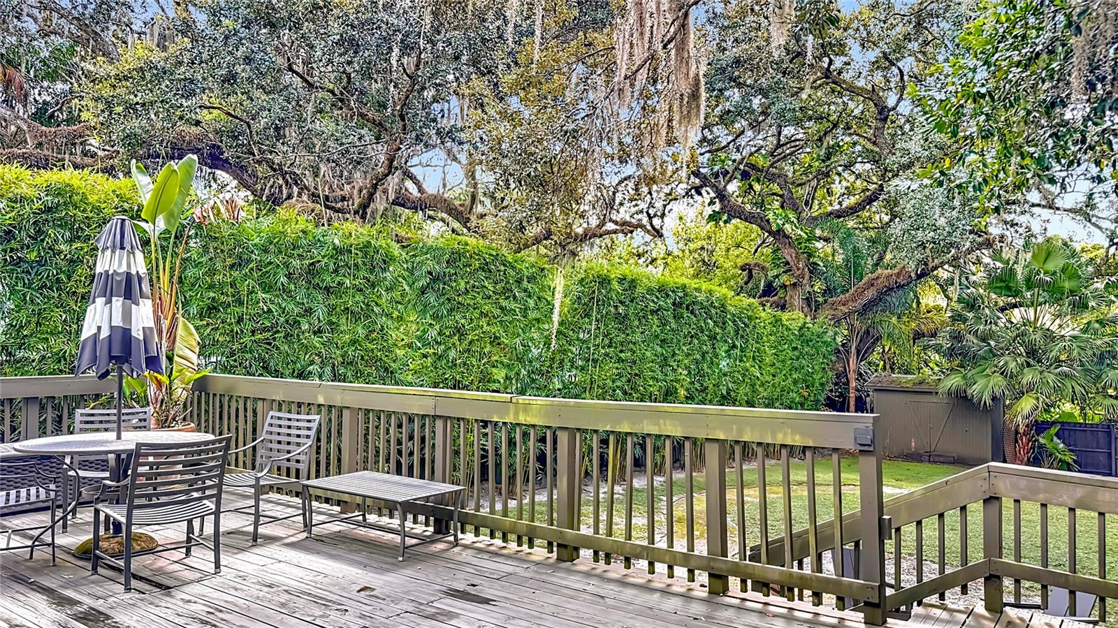 Two-Bedroom 1925 Bungalow for Lease near Thorton Park and Lake Eola