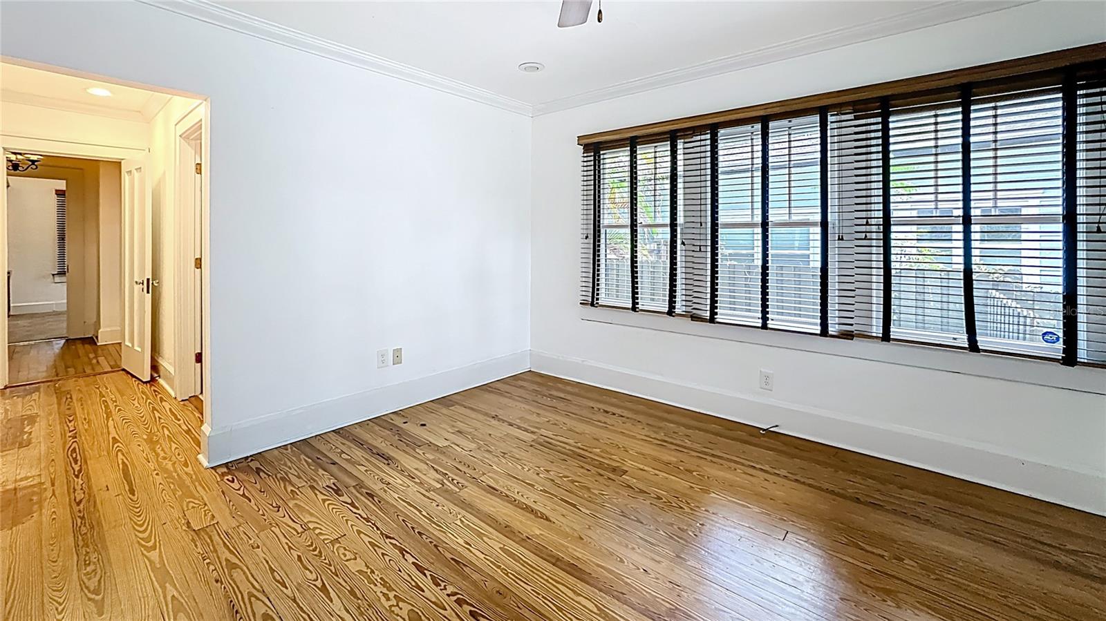 Two-Bedroom 1925 Bungalow for Lease near Thorton Park and Lake Eola