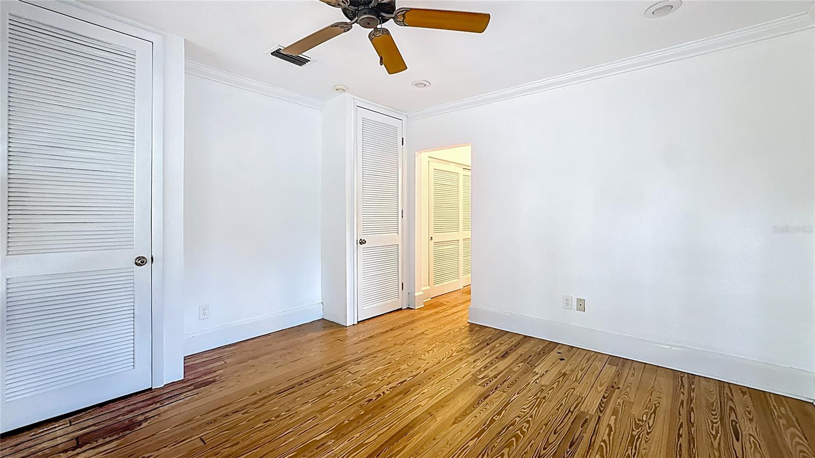 Two-Bedroom 1925 Bungalow for Lease near Thorton Park and Lake Eola