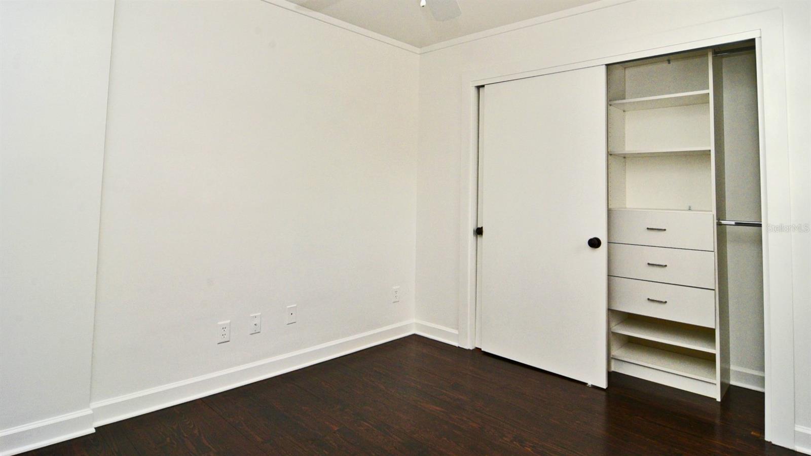 One-Bedroom Apartment for Lease in Historic Winter Park Building