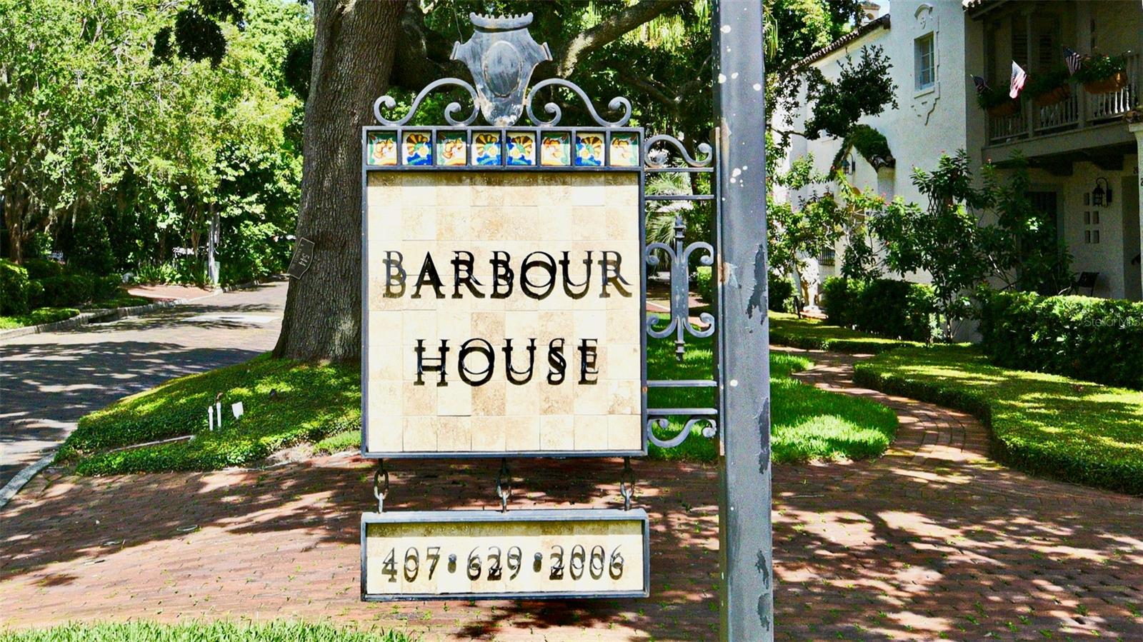 One-Bedroom Apartment for Lease in Historic Winter Park Building