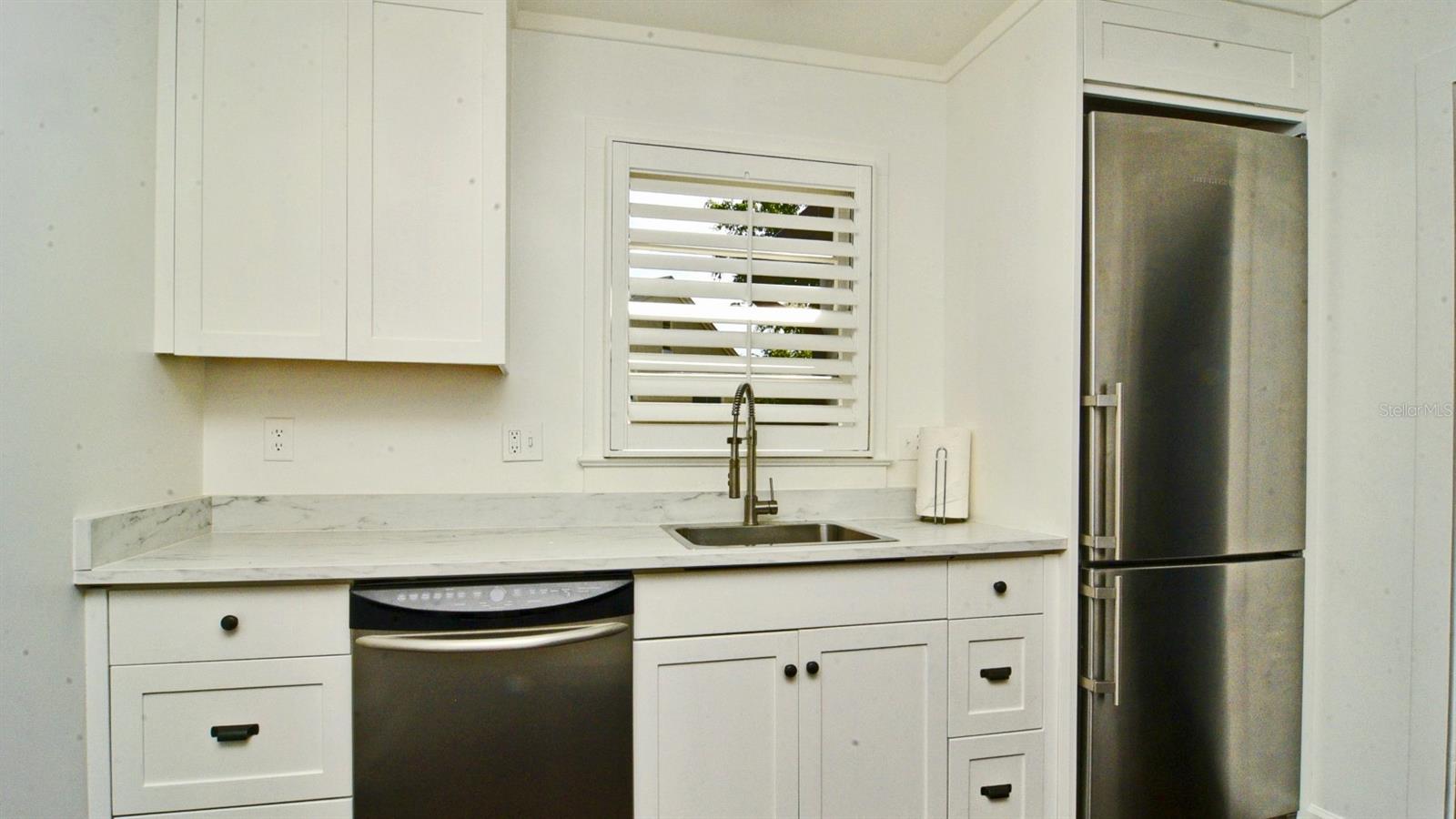 One-Bedroom Apartment for Lease in Historic Winter Park Building