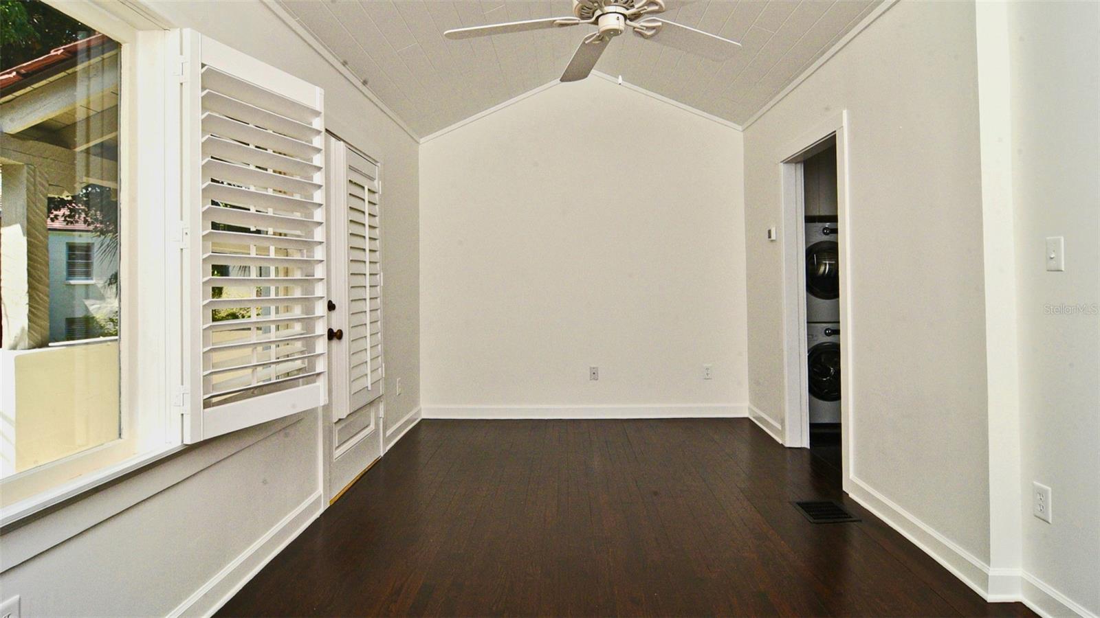 One-Bedroom Apartment for Lease in Historic Winter Park Building