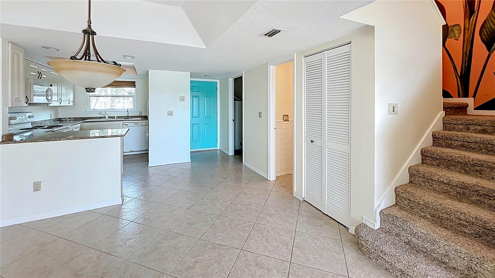 630 KILLARNEY BAY CT #3