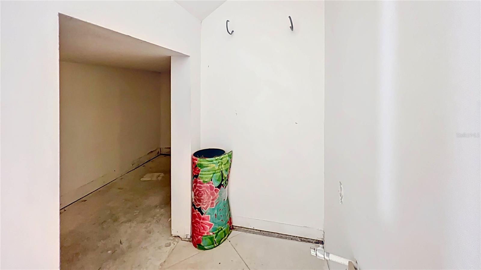 630 KILLARNEY BAY CT #3