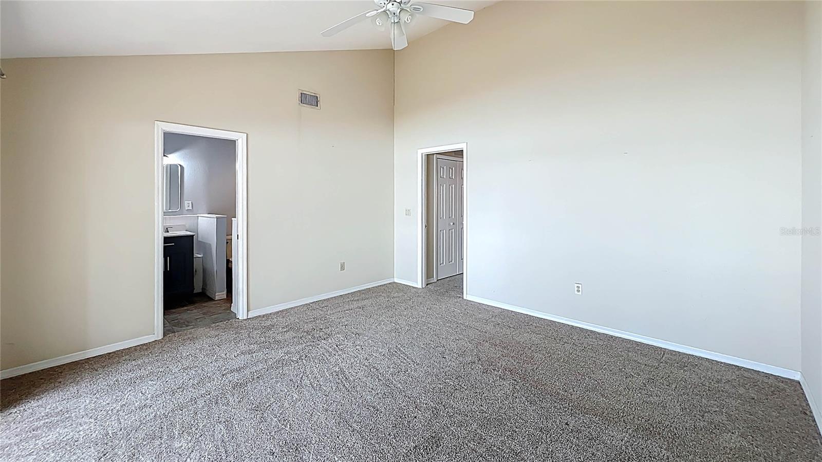 630 KILLARNEY BAY CT #3