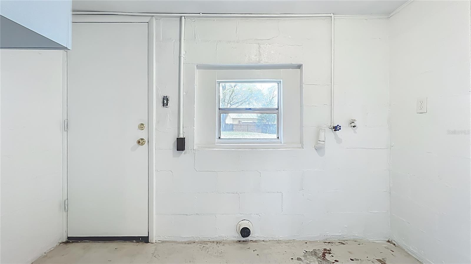 Half Duplex near Baldwin Park with Winter Park Schools 