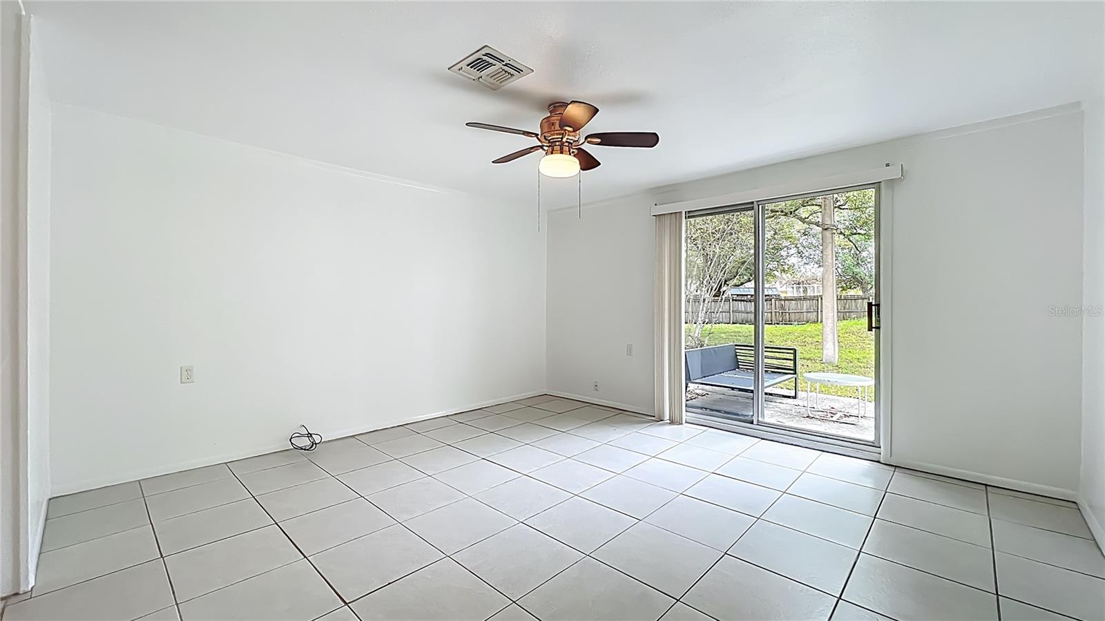 Half Duplex near Baldwin Park with Winter Park Schools 