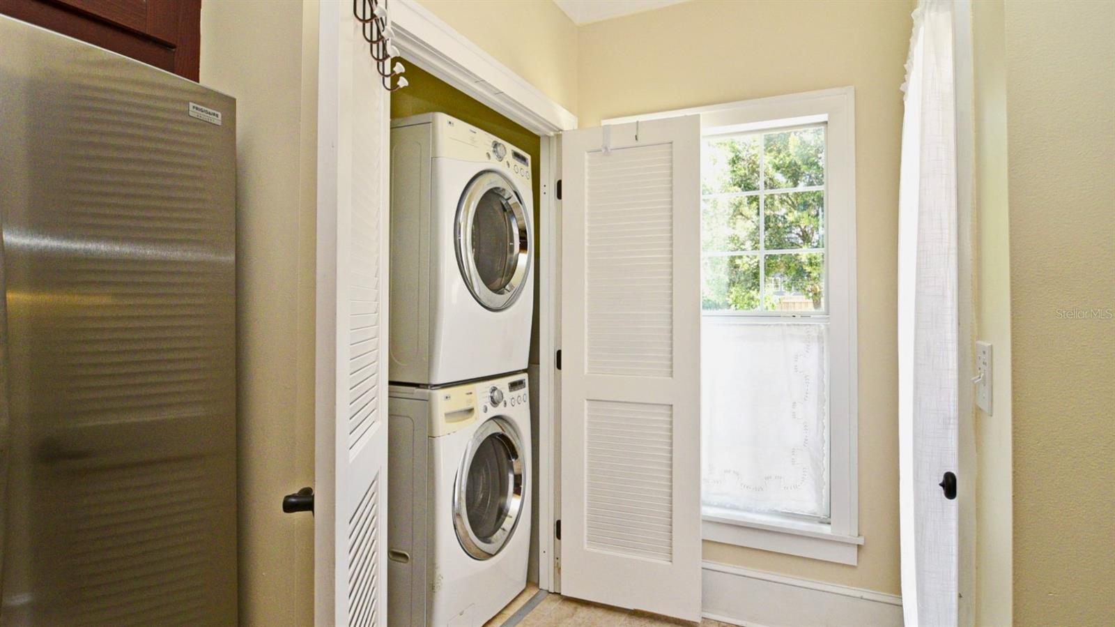 Charming 1925 Bungalow with Guesthouse in Orlando's Colonialtown