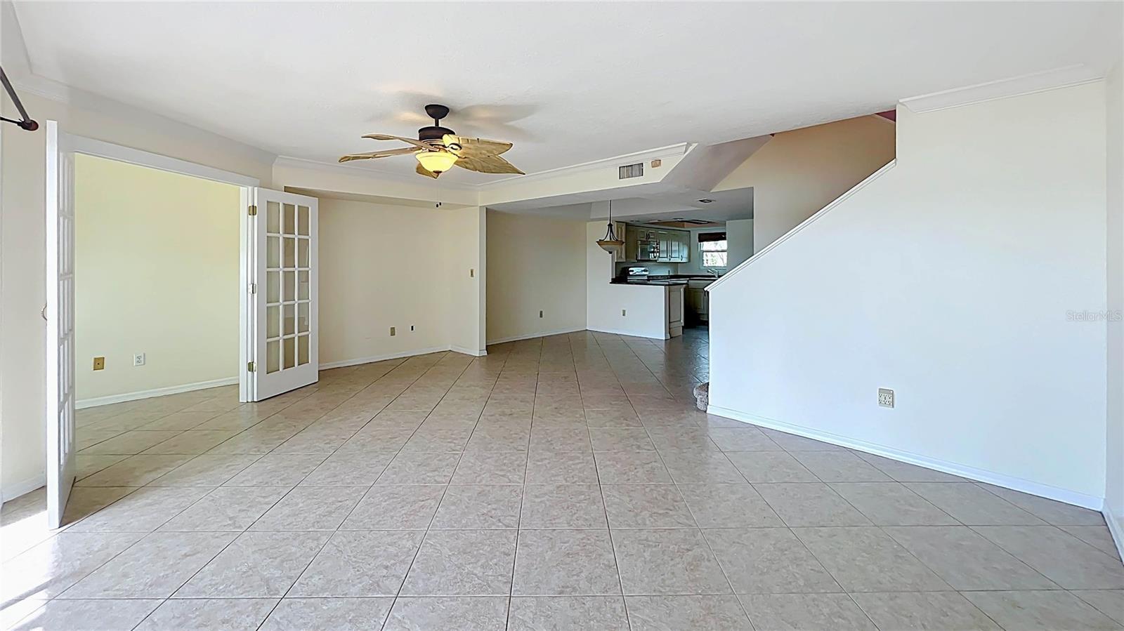 630 KILLARNEY BAY CT #3
