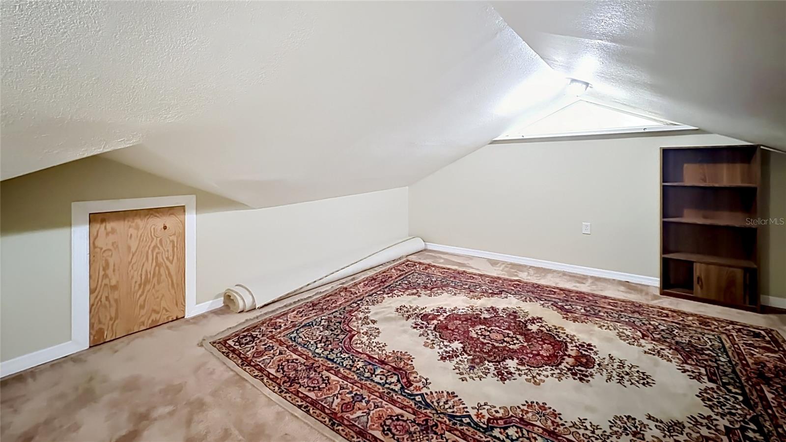 2-Bedroom Colonialtown Bungalow for Lease