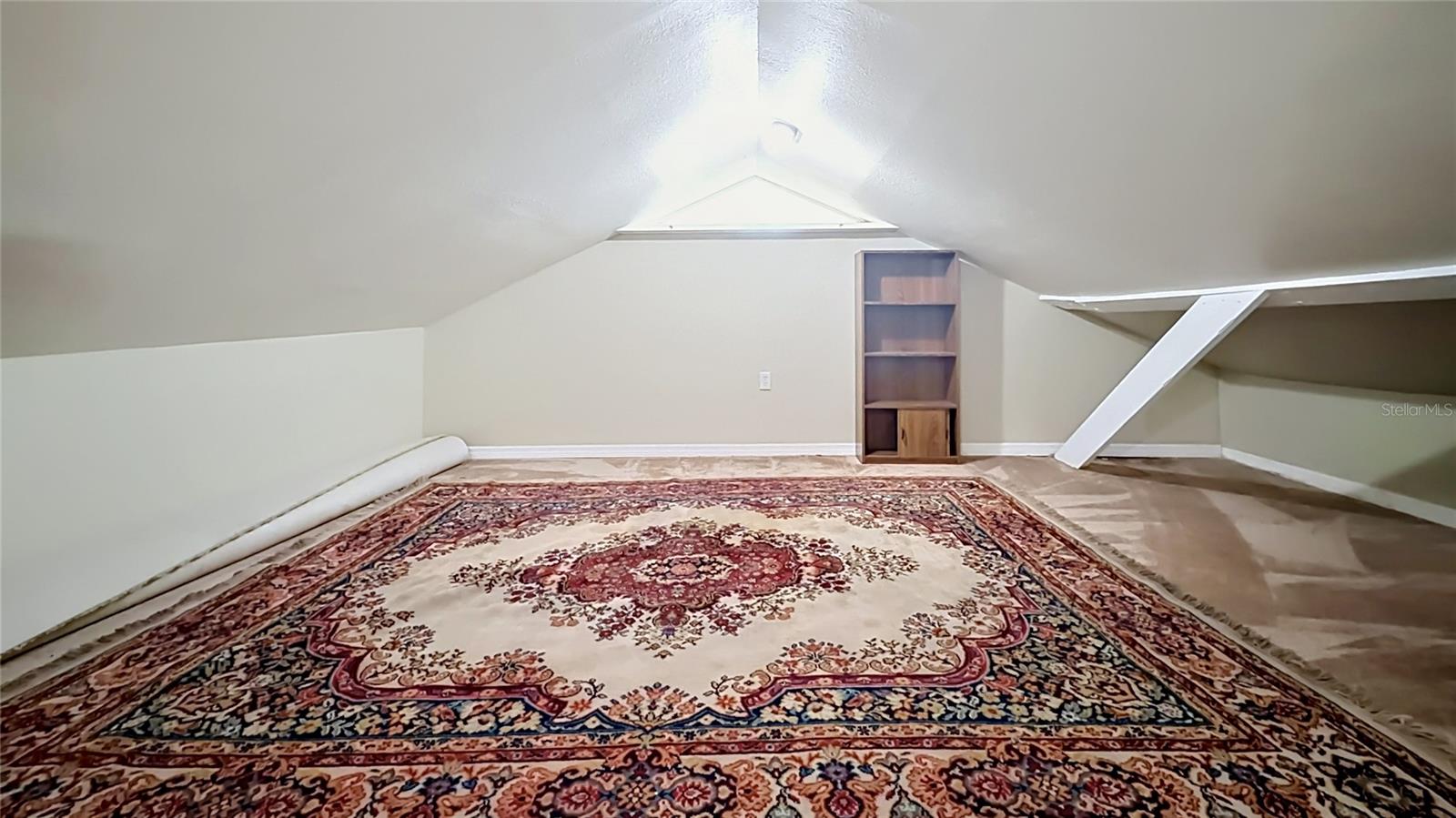 2-Bedroom Colonialtown Bungalow for Lease