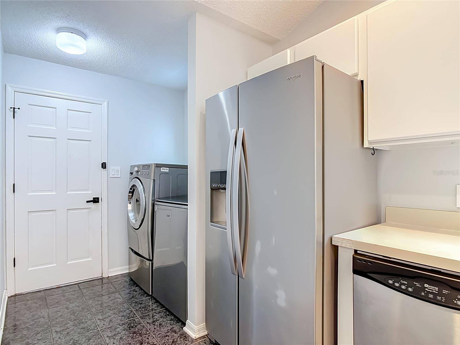 744 BARRINGTON CIR