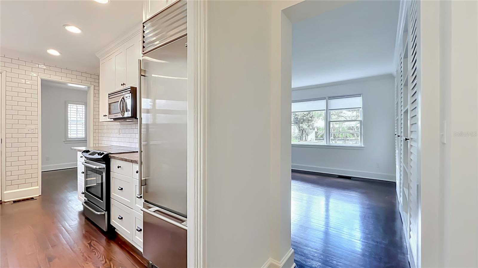 544 N KNOWLES AVE #540