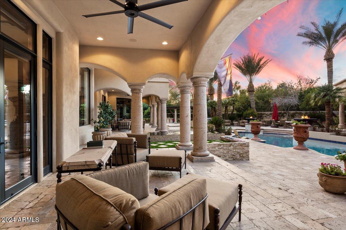 7300 N 70TH Street