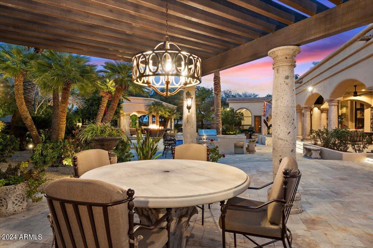 7300 N 70TH Street