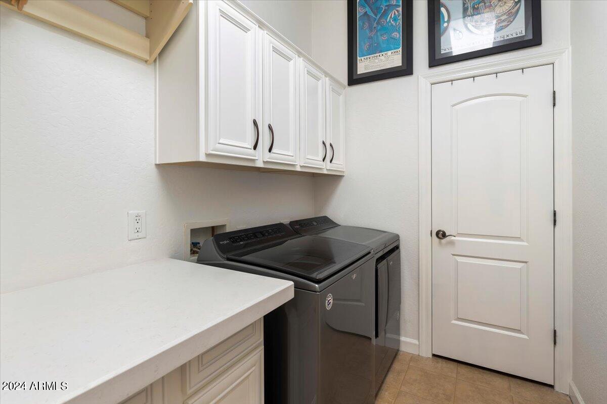 9487 E TRAILSIDE View