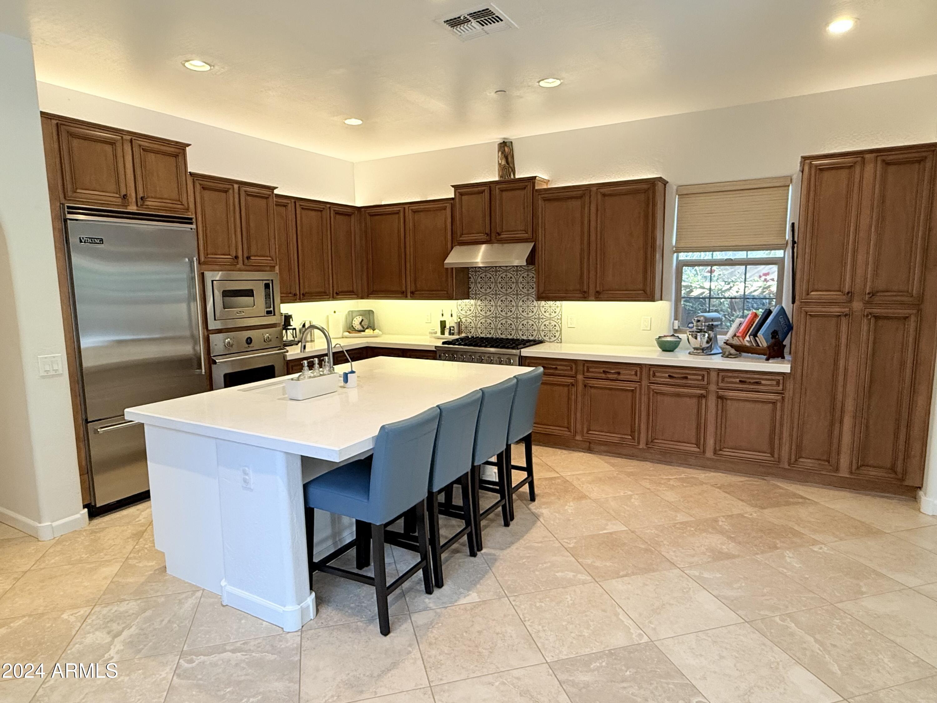 9487 E TRAILSIDE View