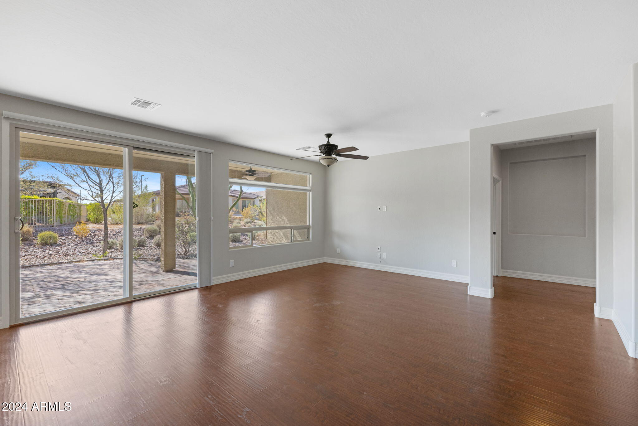 17531 W SILVER FOX Way