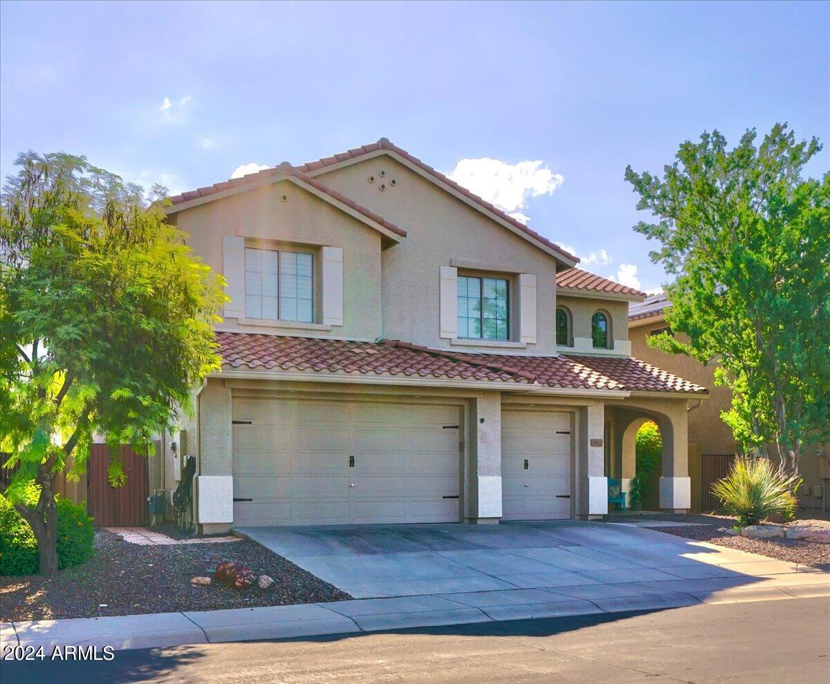 39601 N GRAHAM Way