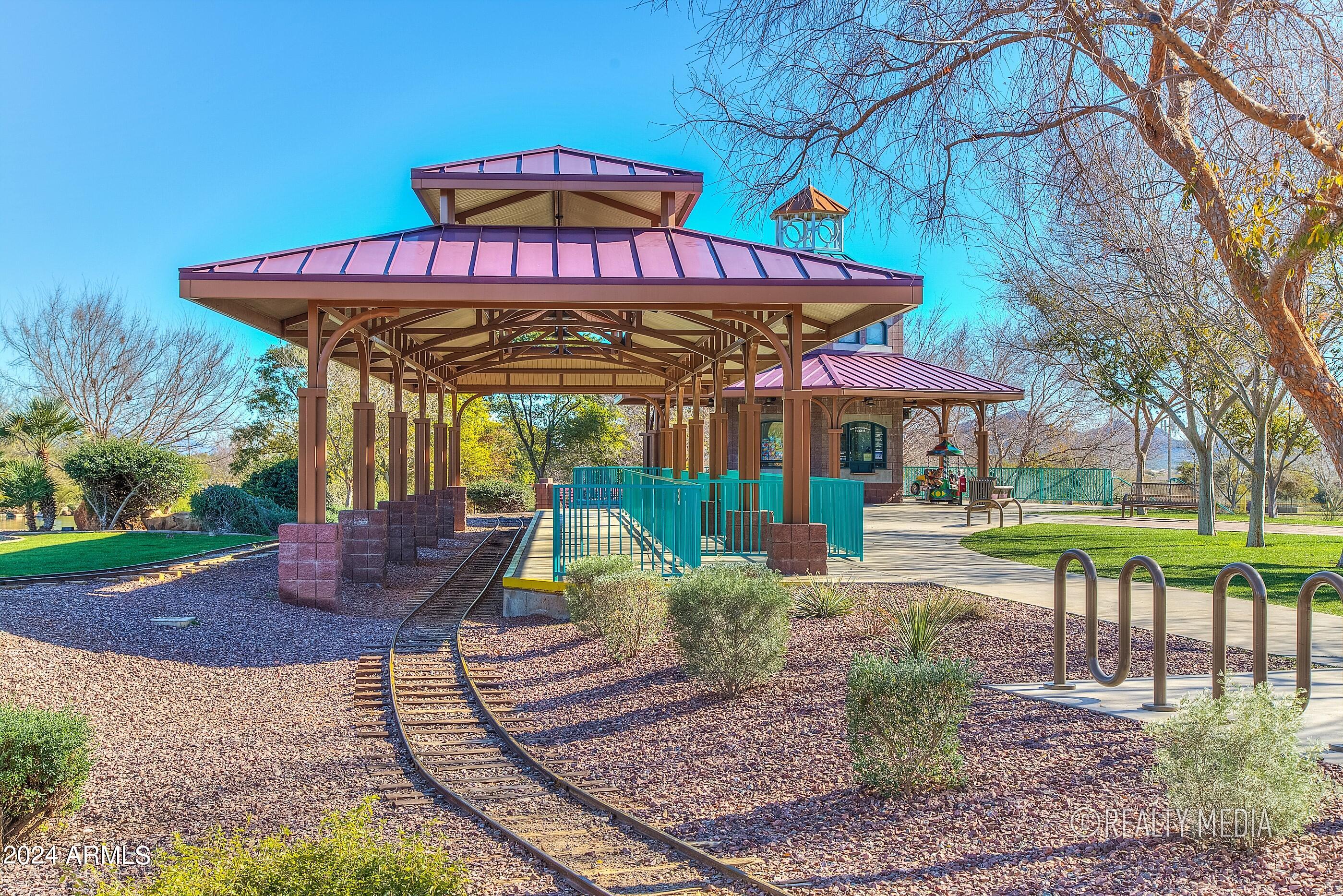 39601 N GRAHAM Way
