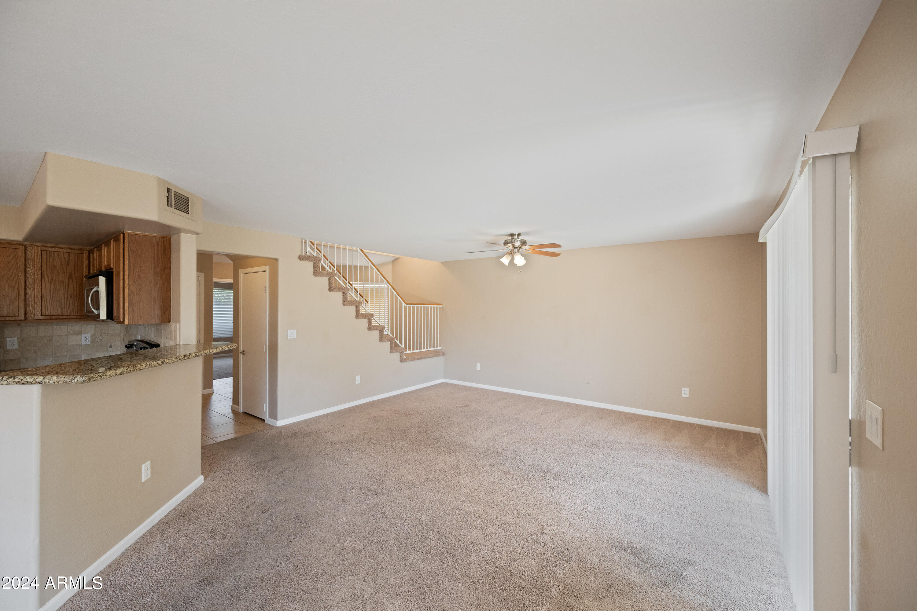 1359 E GAIL Court