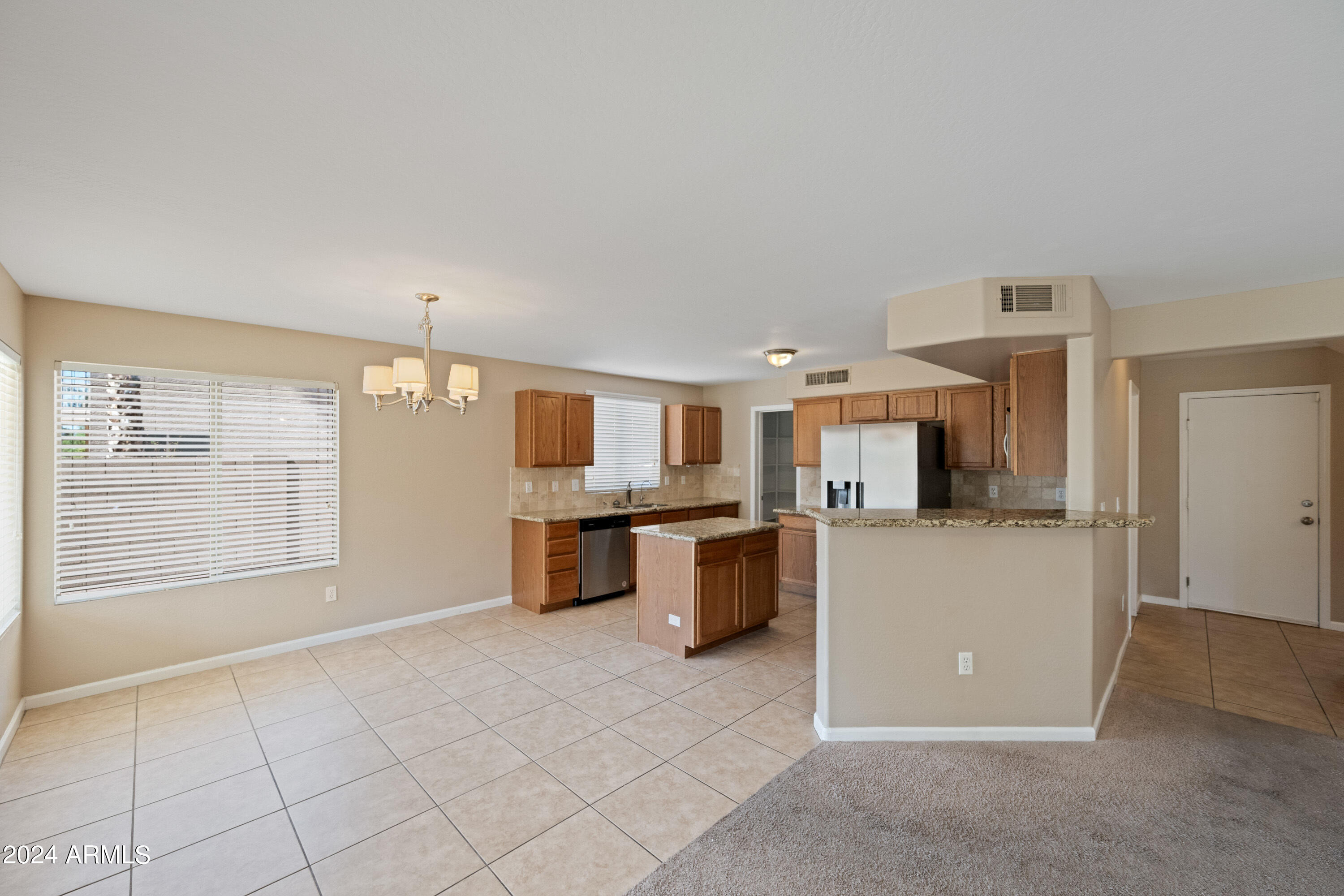 1359 E GAIL Court