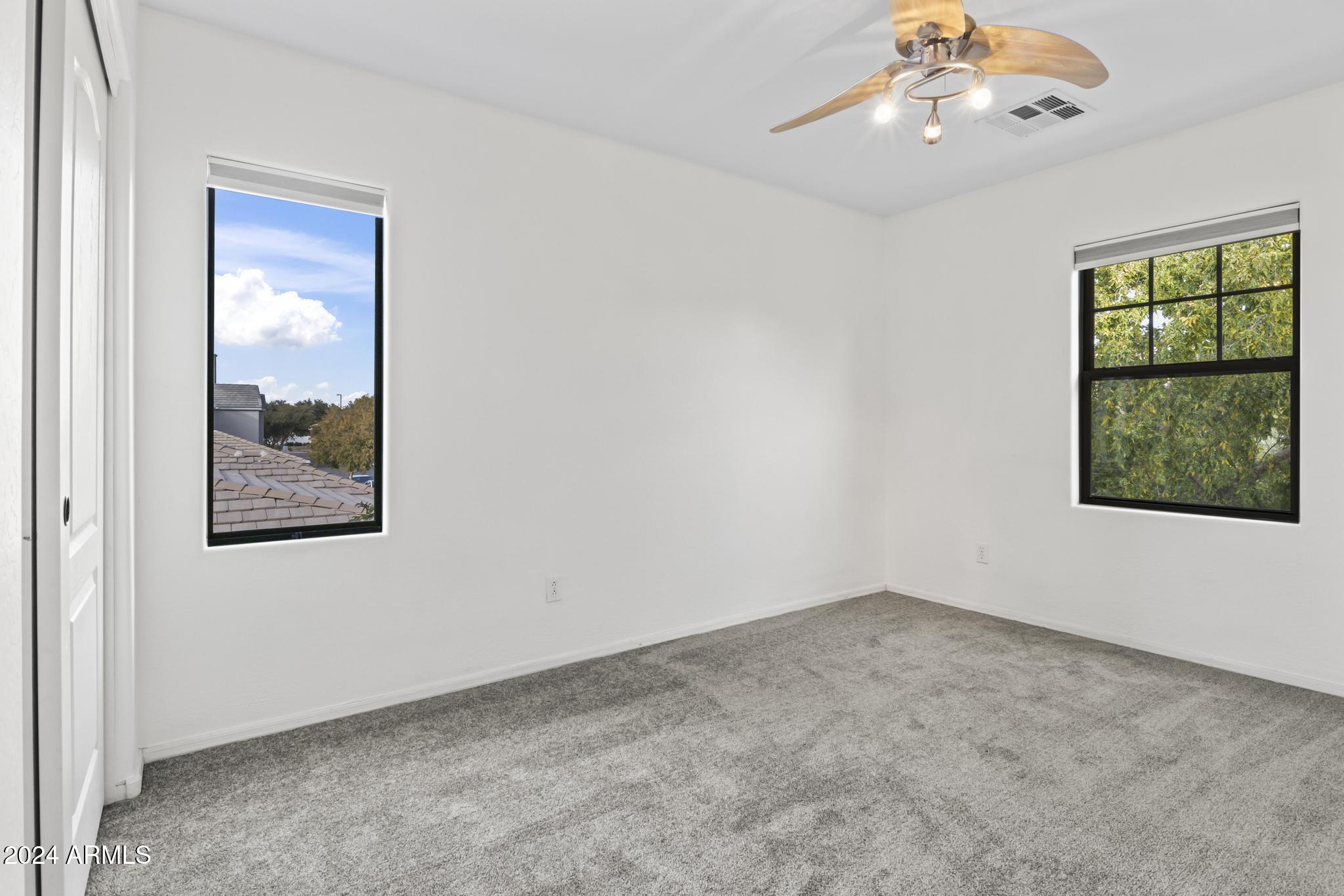 1672 S PENROSE Drive