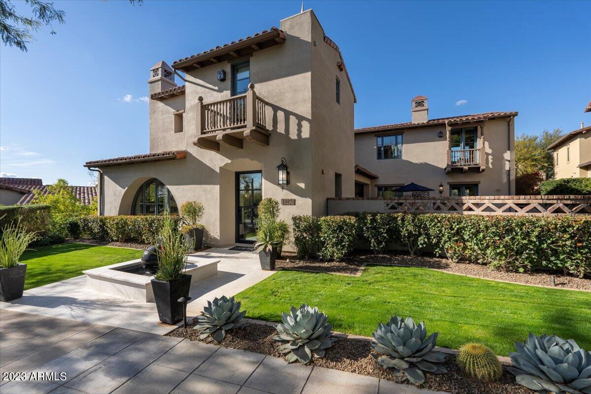 10274 E SIERRA PINTA Drive