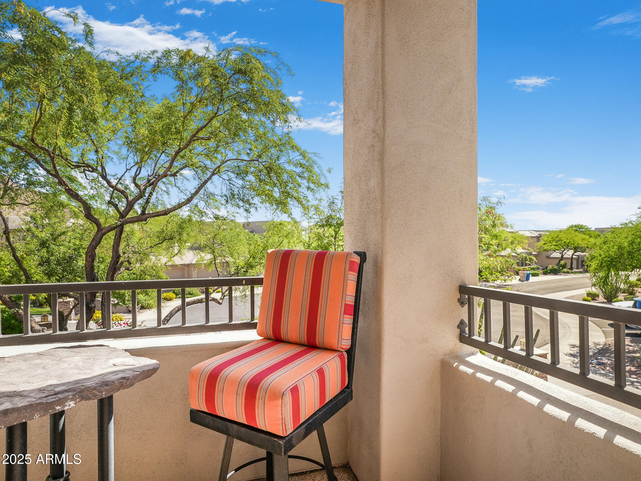 14850 E GRANDVIEW Drive, 204