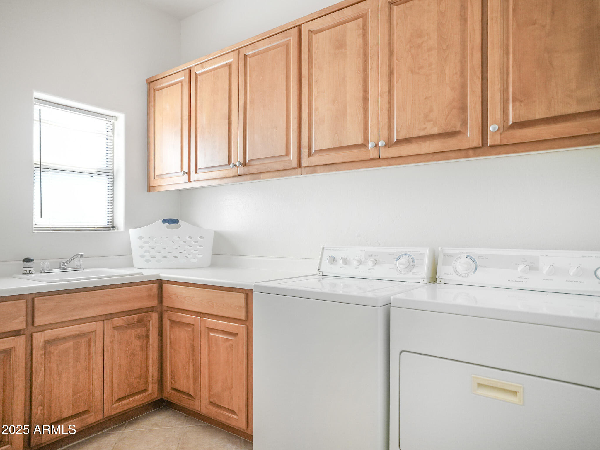 14850 E GRANDVIEW Drive, 204