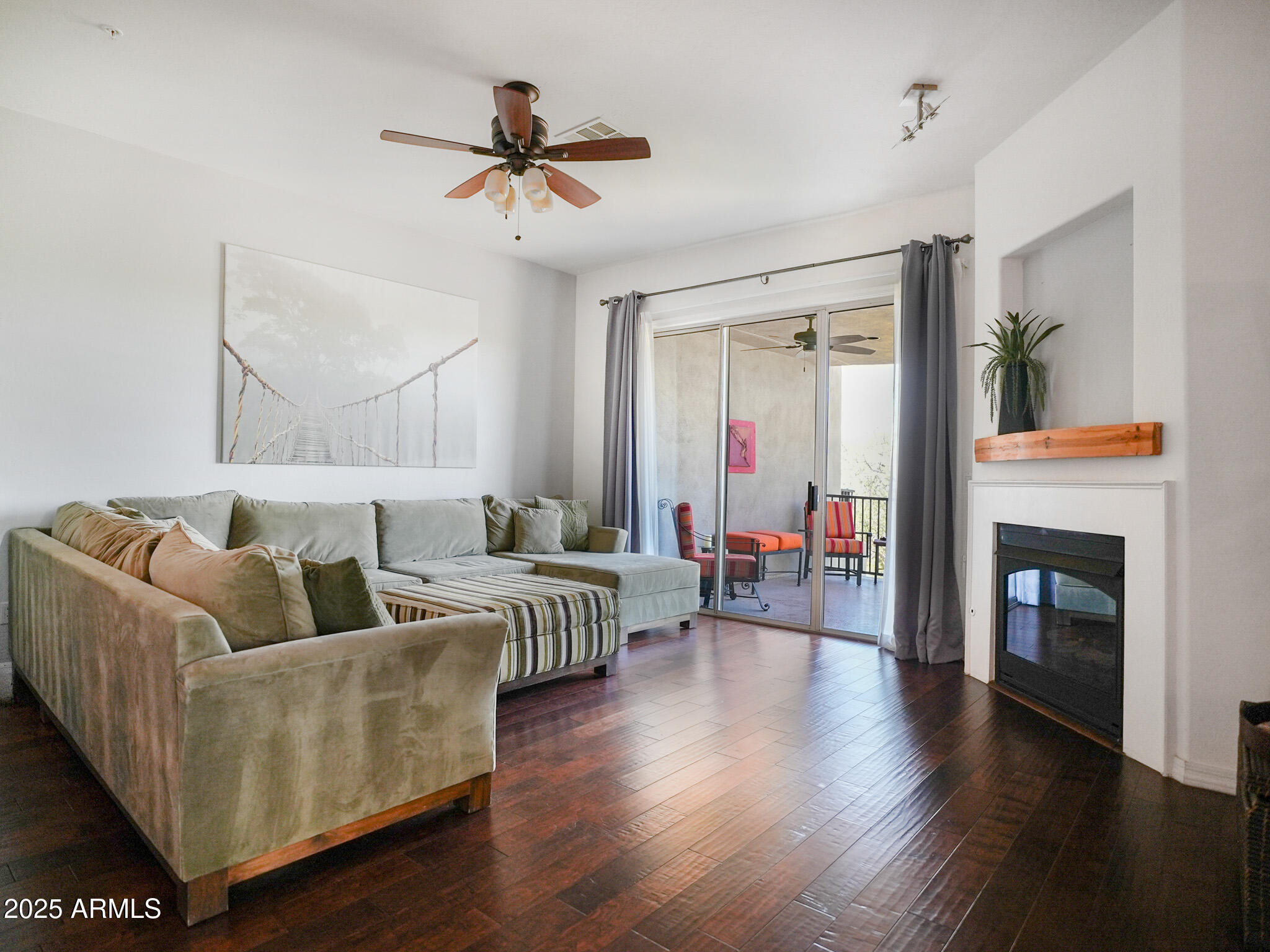 14850 E GRANDVIEW Drive, 204