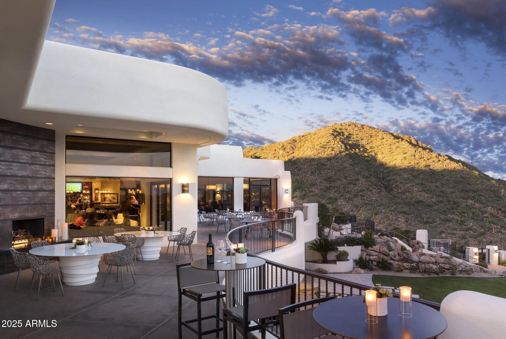 14850 E GRANDVIEW Drive, 204