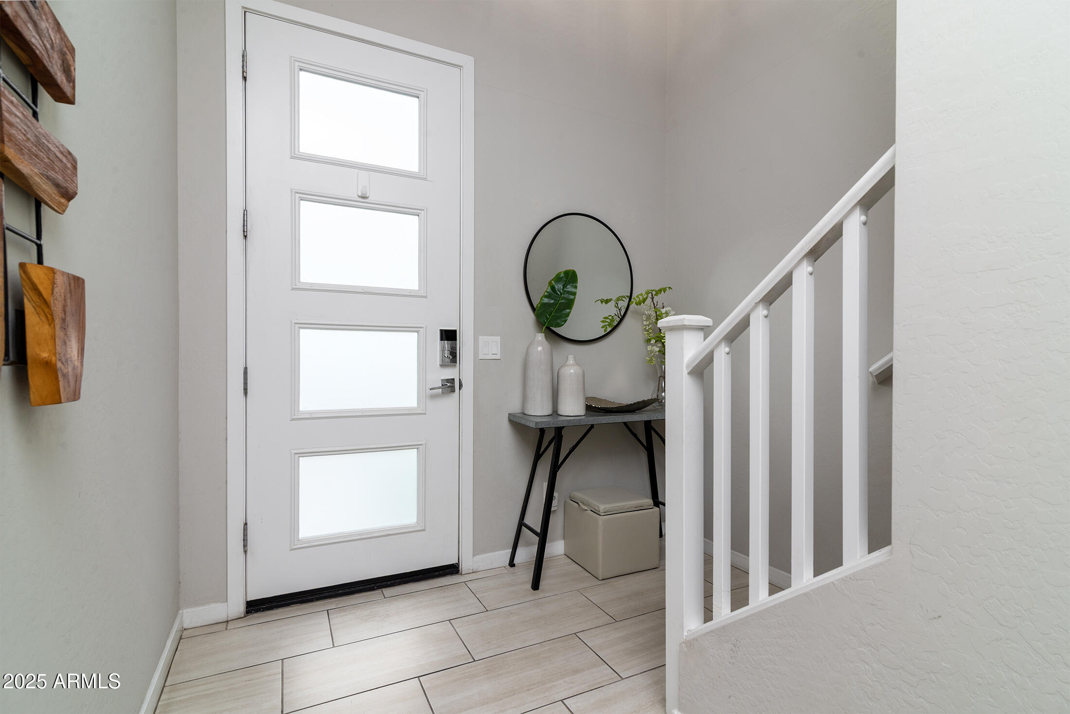 901 S SMITH Road, 1041