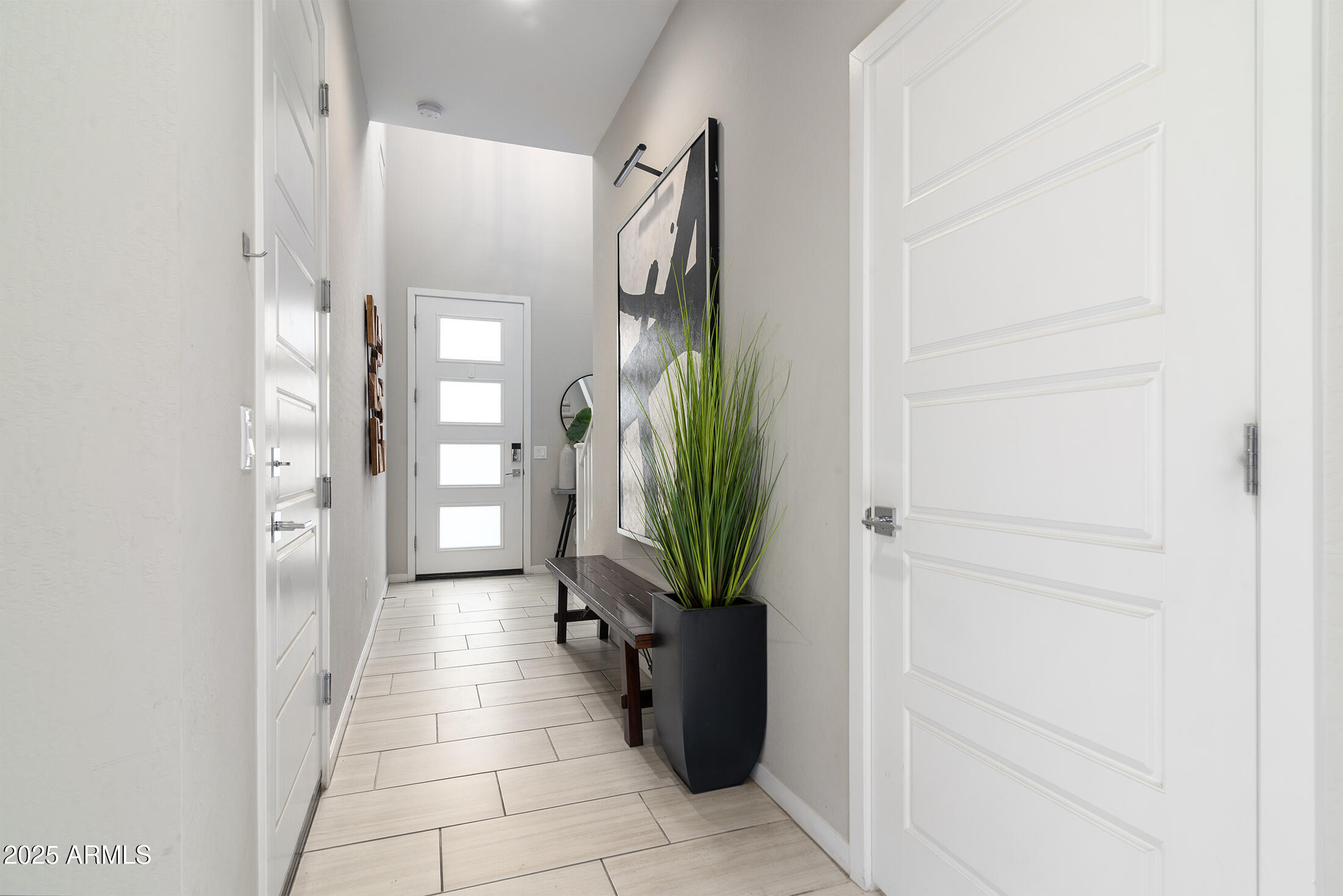 901 S SMITH Road, 1041