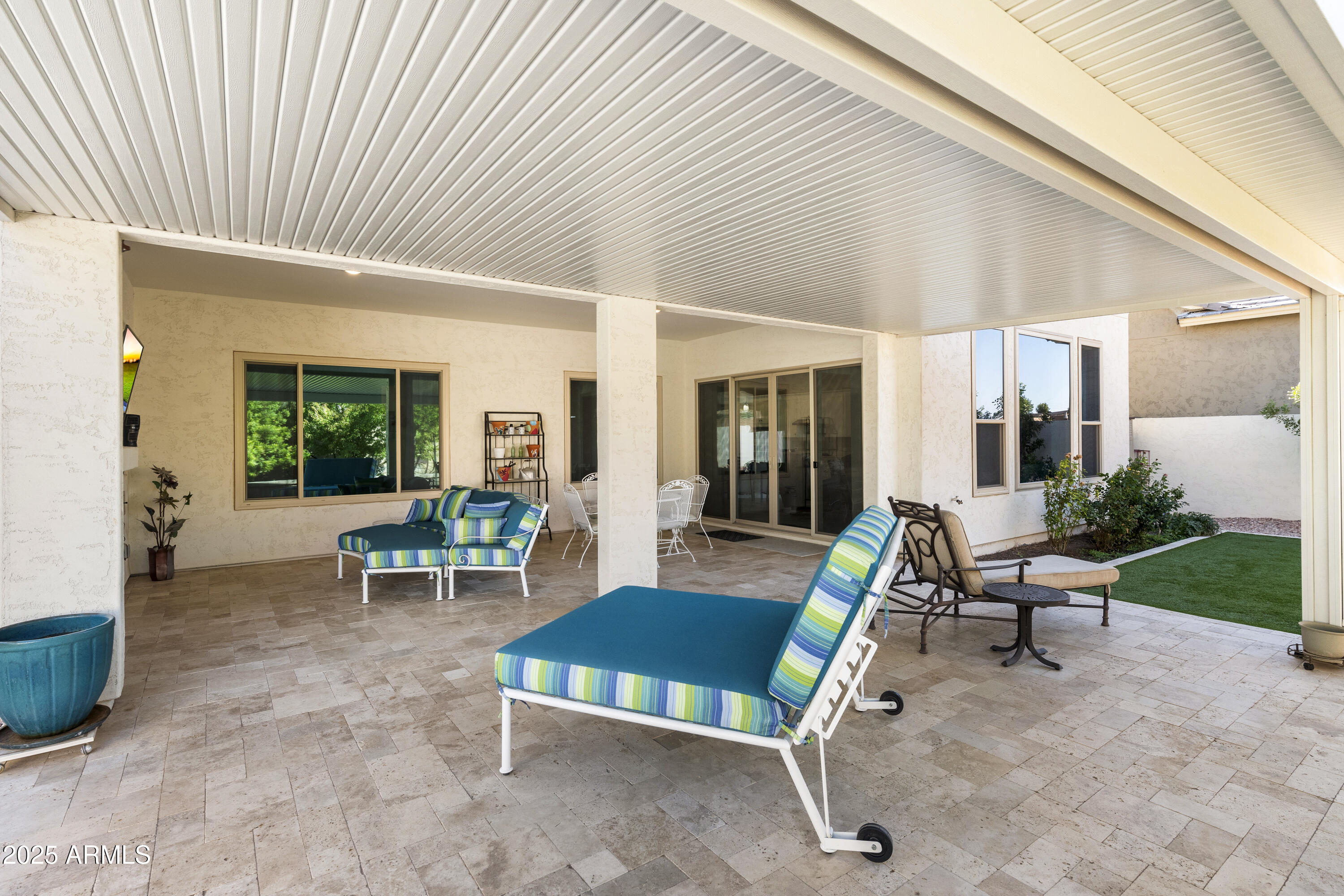 16944 W CORONADO Road